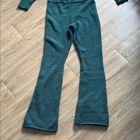 Teal Victoria Secret On Point Cozy Knit Set - Picture 2 of 8